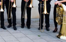 Mitglieder der Blechbläsergruppe des Oldenburgischen Staatsorchesters (Ausschnitt).