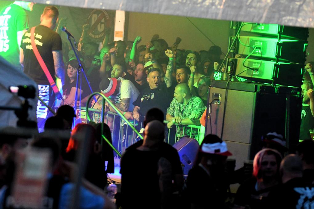 Besucher eines RechtsRockfestivals in Themar, 8. Juni 2018 