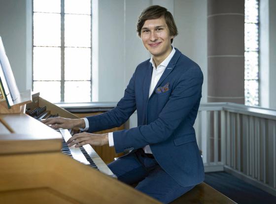 Aurel Dawidiuk – Preisträger in der Kategorie Orgel DMW 2022 