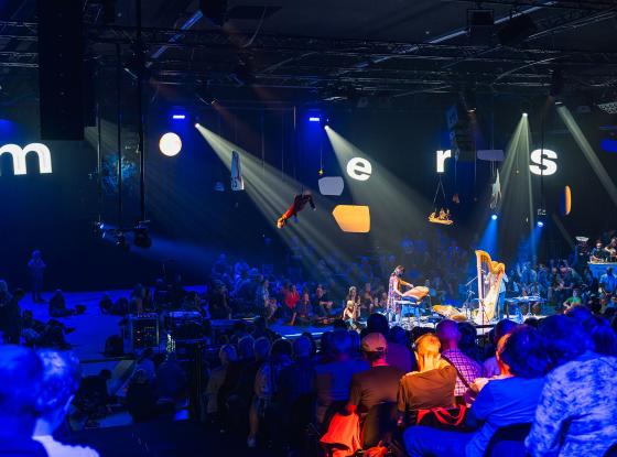 Michiyo Yagi und Zeena Parkins beim Moers Festival 2024