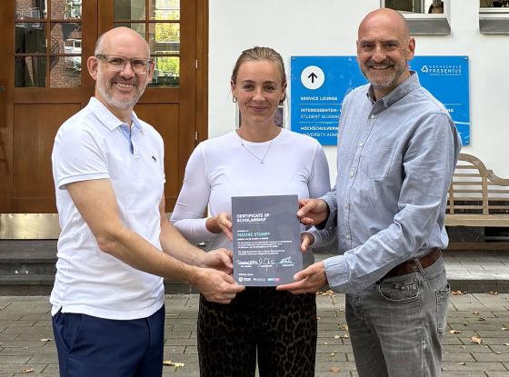 Michael Brill (CEO D.LIVE), Lilian Petersen (Projektleiterin D.COLLEGE), Johannes Everke (Geschäftsführer BDKV) 