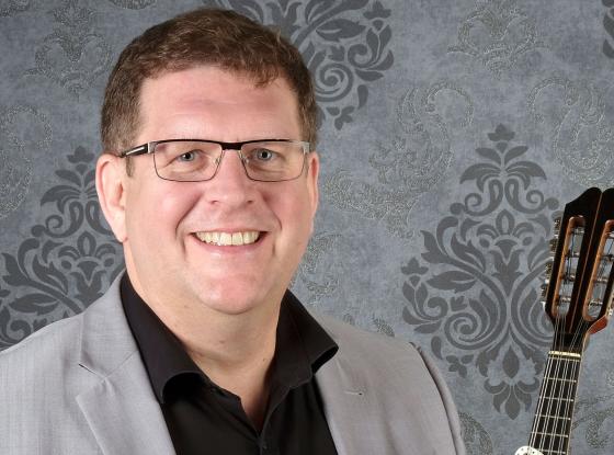 Dr. Alexander Becker MdL